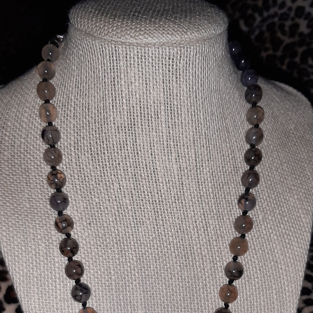 Spider Vein Jasper Beaded Necklace - Picture 3 of 8